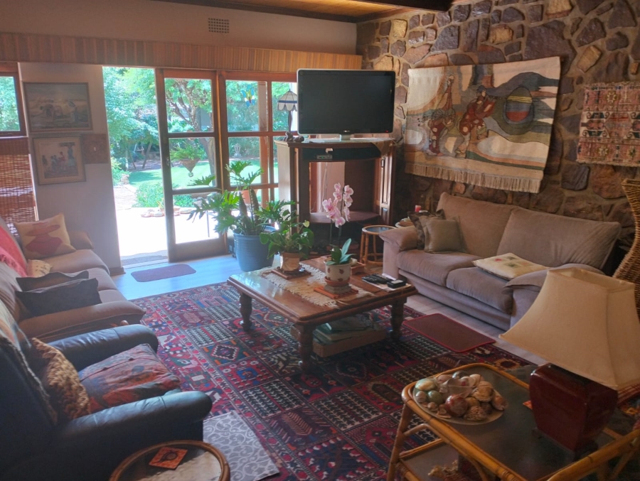 4 Bedroom Property for Sale in Flamwood North West